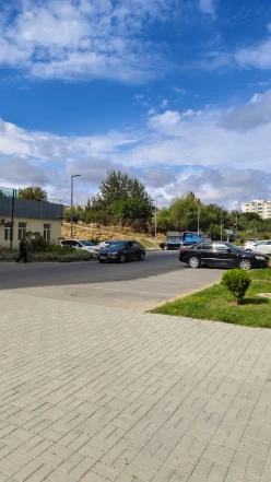 Satılır yeni tikili 2 otaqlı 60 m²,  İnşaatçılar m.