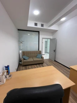 İcarə ofis 1 otaqlı 17 m²,  28 May m.