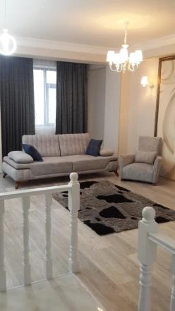 Satılır yeni tikili 2 otaqlı 90 m², Qara Qarayev m.