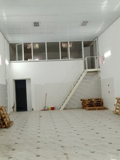 İcarə obyekt 240 m², Avtovağzal m. İcarə obyekt 240 m², Avtovağzal m.