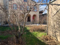Satılır ev/villa 5 otaqlı 200 m², Badamdar q.