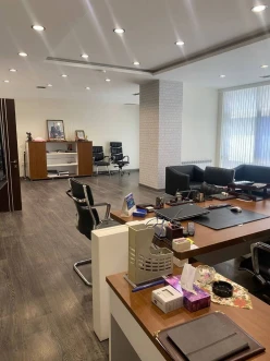 İcarə ofis 6 otaqlı 285 m²,  Nəsimi