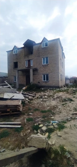 Продан Дом / вилла 8 Комнаты 550 m², Новханы Продан Дом / вилла 8 Комнаты 550 m², Новханы