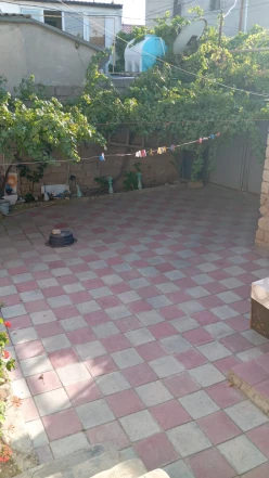 Продан Дом / вилла 4 Комнаты 130 m², Амирджан Продан Дом / вилла 4 Комнаты 130 m², Амирджан