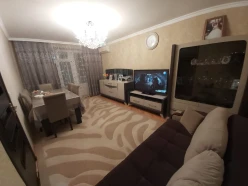 Satılır köhnə tikili 3 otaqlı 70 m², Xırdalan