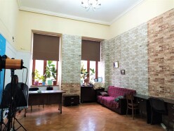 Satılır köhnə tikili 4 otaqlı 180 m², Səbail Satılır köhnə tikili 4 otaqlı 180 m², Səbail