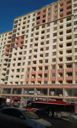 Satılır yeni tikili 1 otaqlı 46 m², İnşaatçılar m.