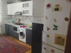 İcarə yeni tikili 2 otaqlı 90 m², İnşaatçılar m.