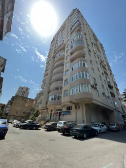 Sale new building 2 rooms 100 m²,  Insaatchilar m.