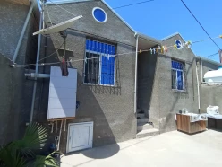 Satılır ev/villa 3 otaqlı 150 m², Binə q.