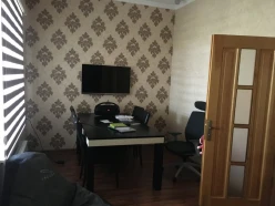 Satılır ev/villa 6 otaqlı 174 m², Əmircan q