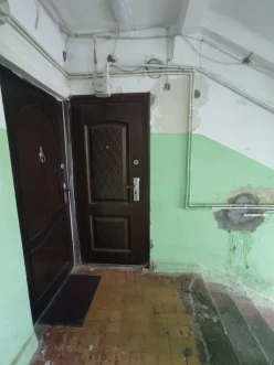 Satılır köhnə tikili 1 otaqlı 45 m², Bakıxanov q.