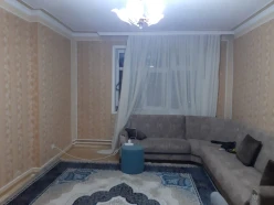Satılır köhnə tikili 3 otaqlı 70 m², Badamdar q.