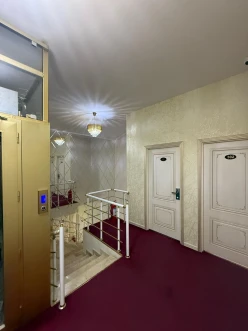 Станция метро «Академия наук», помещение 350 м² – Продается