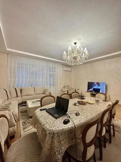 Satılır yeni tikili 3 otaqlı 145 m², Gənclik m.