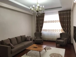 İcarə yeni tikili 2 otaqlı 80 m²,  Gənclik m.