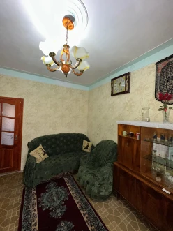 İcarə köhnə tikili 2 otaqlı 60 m²,  İnşaatçılar m.