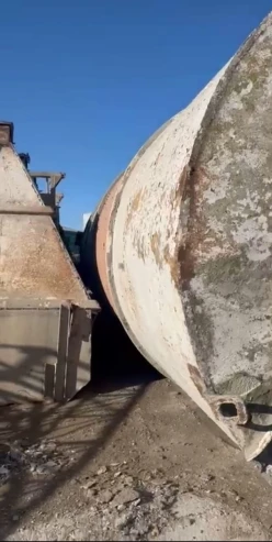 Satılır ofis 6 otaqlı 6 m²,  İnşaatçılar m.