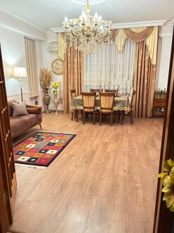 Satılır yeni tikili 2 otaqlı 96 m², Neftçilər m. Satılır yeni tikili 2 otaqlı 96 m², Neftçilər m.
