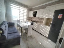 Satılır yeni tikili 2 otaqlı 97 m², Saray q-3