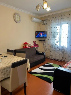 Satılır köhnə tikili 2 otaqlı 30 m², Badamdar q.