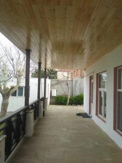Satılır bağ evi 145 m², Buzovna q.