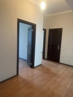 İcarə yeni tikili 4 otaqlı 110 m², İnşaatçılar m.