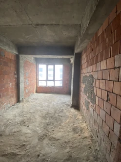 Satılır yeni tikili 1 otaqlı 70 m², 28 May m.