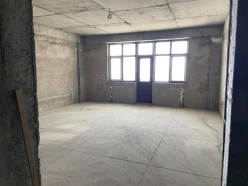 Satılır yeni tikili 3 otaqlı 173 m², 28 May m.