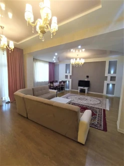 İcarə yeni tikili 4 otaqlı 180 m²,  Səbail