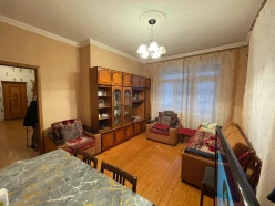 Sale new building 2 rooms 62 m²,  Insaatchilar m.