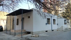 Satılır köhnə tikili 2 otaqlı 54 m², Həzi Aslanov m.