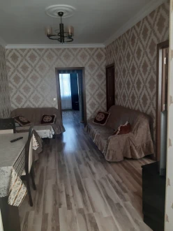 Satılır köhnə tikili 3 otaqlı 70 m², Memar Əcəmi m.