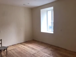 İcarə ofis 3 otaqlı 75 m², 28 May m.-5