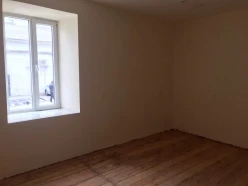 İcarə ofis 3 otaqlı 75 m², 28 May m.-4