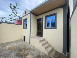 Satılır ev/villa 3 otaqlı 120 m², Binə q.