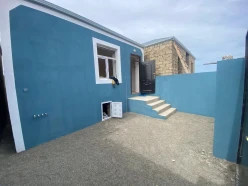 Satılır ev/villa 3 otaqlı 120 m², Binə q.