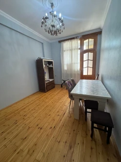 Satılır yeni tikili 2 otaqlı 56 m²,  İnşaatçılar m.