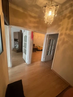 Satılır köhnə tikili 3 otaqlı 84 m², 9-cu mikrorayon q-7