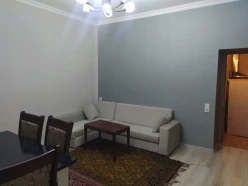 İcarə köhnə tikili 2 otaqlı 50 m²,  Bakıxanov