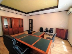 İcarə ofis 6 otaqlı 210 m², Nəsimi r.