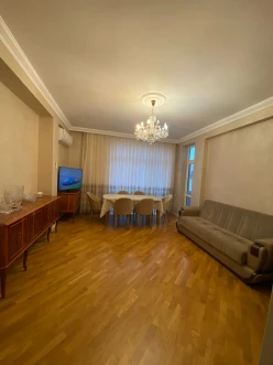 Satılır yeni tikili 2 otaqlı 75 m²,  Nəriman Nərimanov m.
