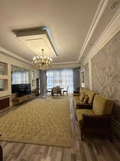 İcarə yeni tikili 3 otaqlı 180 m²,  Elmlər Akademiyası m.