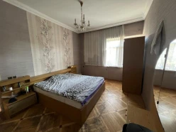 İcarə köhnə tikili 3 otaqlı 75 m², Nəsimi r.