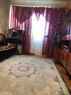Satılır köhnə tikili 2 otaqlı 40 m², Badamdar q.
