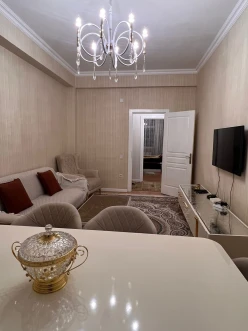 İcarə yeni tikili 3 otaqlı 85 m², İnşaatçılar m.