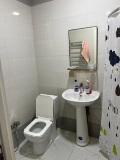 Satılır yeni tikili 2 otaqlı 65 m², İnşaatçılar m. Satılır yeni tikili 2 otaqlı 65 m², İnşaatçılar m.