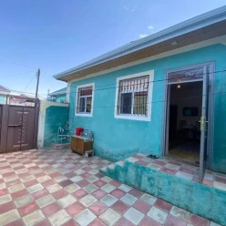 Satılır ev/villa 3 otaqlı 120 m², Binə q.