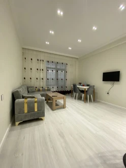 İcarə yeni tikili 2 otaqlı 65 m², Dərnəgül m.