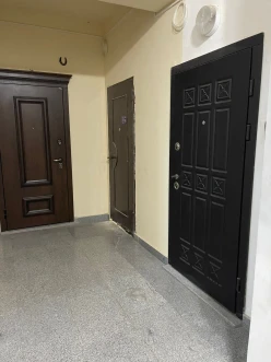 Satılır yeni tikili 3 otaqlı 146 m², İnşaatçılar m.-4